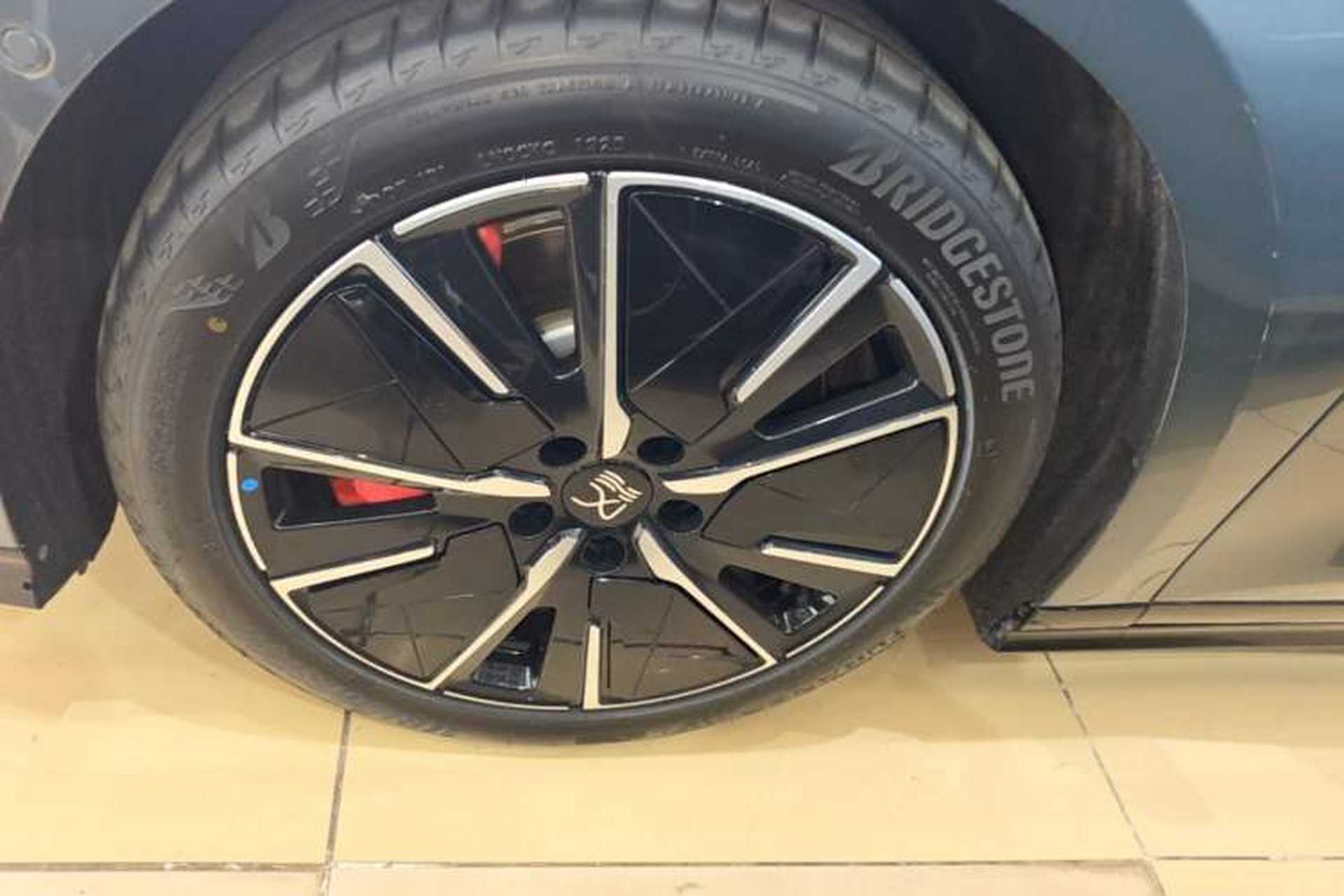 Used BYD Han L 2025 DM-i 200KM LiDAR Luxury Model Left Front Wheel Hub