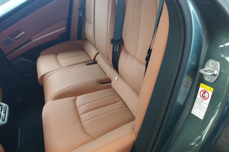 Used BYD Han L 2025 DM-p Four-Wheel-Drive LiDAR Flagship Model Left Rear Seat