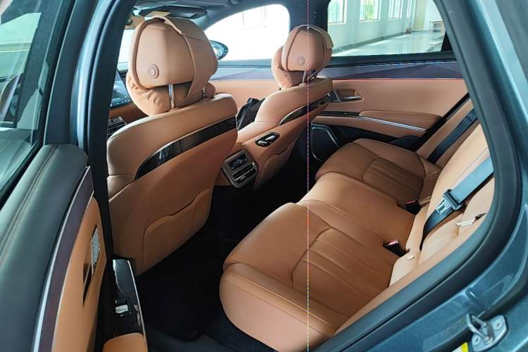 Used BYD Han L 2025 DM-p Four-Wheel-Drive LiDAR Flagship Model Left Rear Seat