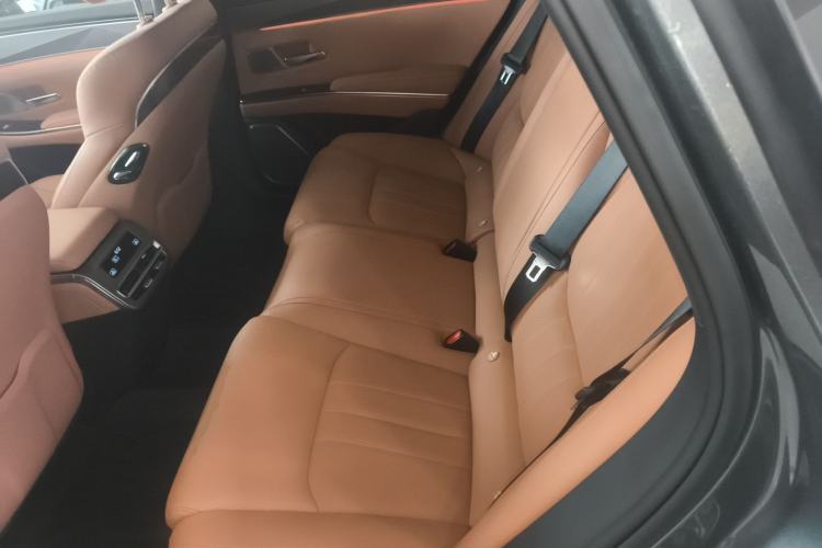 Used BYD Han L 2025 DM-p Four-Wheel-Drive LiDAR Flagship Model Left Rear Seat