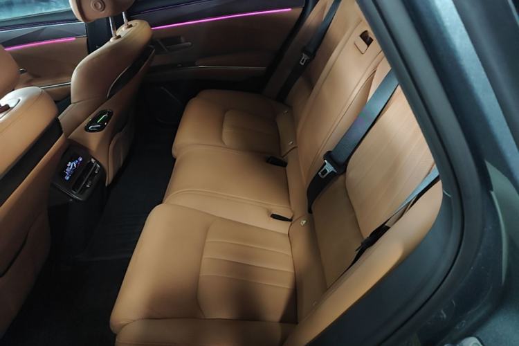 Used BYD Han L 2025 DM-p Four-Wheel-Drive LiDAR Flagship Model Left Rear Seat