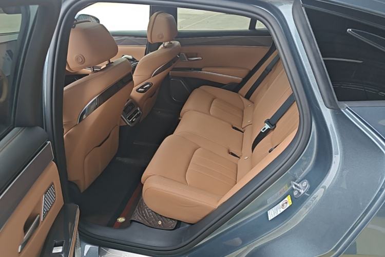 Used BYD Han L 2025 DM-p Four-Wheel-Drive LiDAR Flagship Model Left Rear Seat