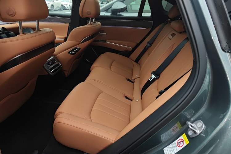 Used BYD Han L 2025 EV Four-Wheel Drive LiDAR Flagship Model Left Rear Seat