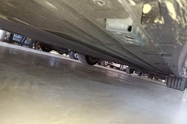Used BYD Han L 2025 DM-p Four-Wheel-Drive LiDAR Flagship Model Left Side Sill