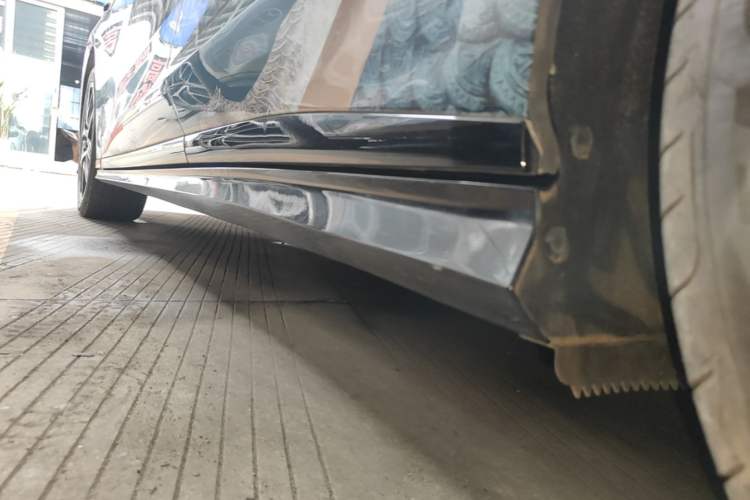 Used BYD Han L 2025 EV Four-Wheel Drive LiDAR Flagship Model Left Side Sill