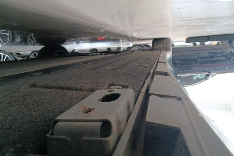 Used BYD Han L 2025 DM-p Four-Wheel-Drive LiDAR Flagship Model Left Side Sill