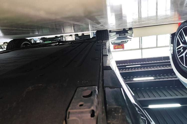 Used BYD Han L 2025 DM-p Four-Wheel-Drive LiDAR Flagship Model Left Side Sill