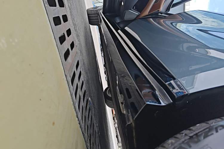 Used BYD Han L 2025 DM-p Four-Wheel-Drive LiDAR Flagship Model Left Side Sill