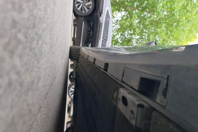 Used BYD Han L 2025 DM-p Four-Wheel-Drive LiDAR Flagship Model Left Side Sill