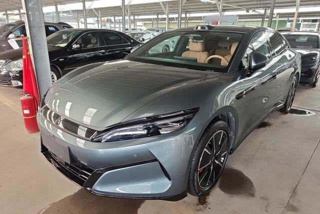Used BYD Han L 2025 EV 701KM LiDAR Deluxe Edition