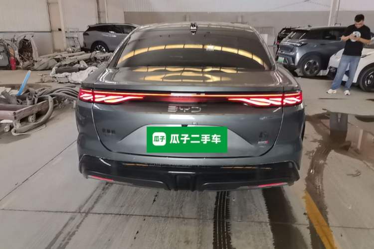 Used BYD Han L 2025 EV Four-Wheel Drive LiDAR Flagship Model Rear