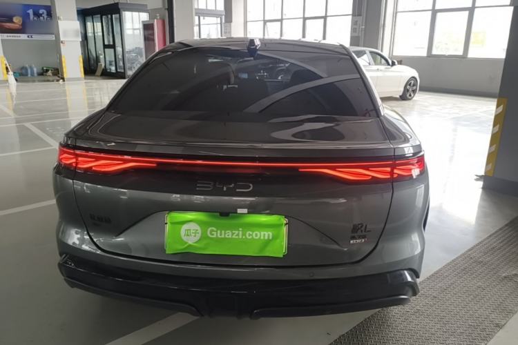 Used BYD Han L 2025 EV Four-Wheel Drive LiDAR Flagship Model Rear
