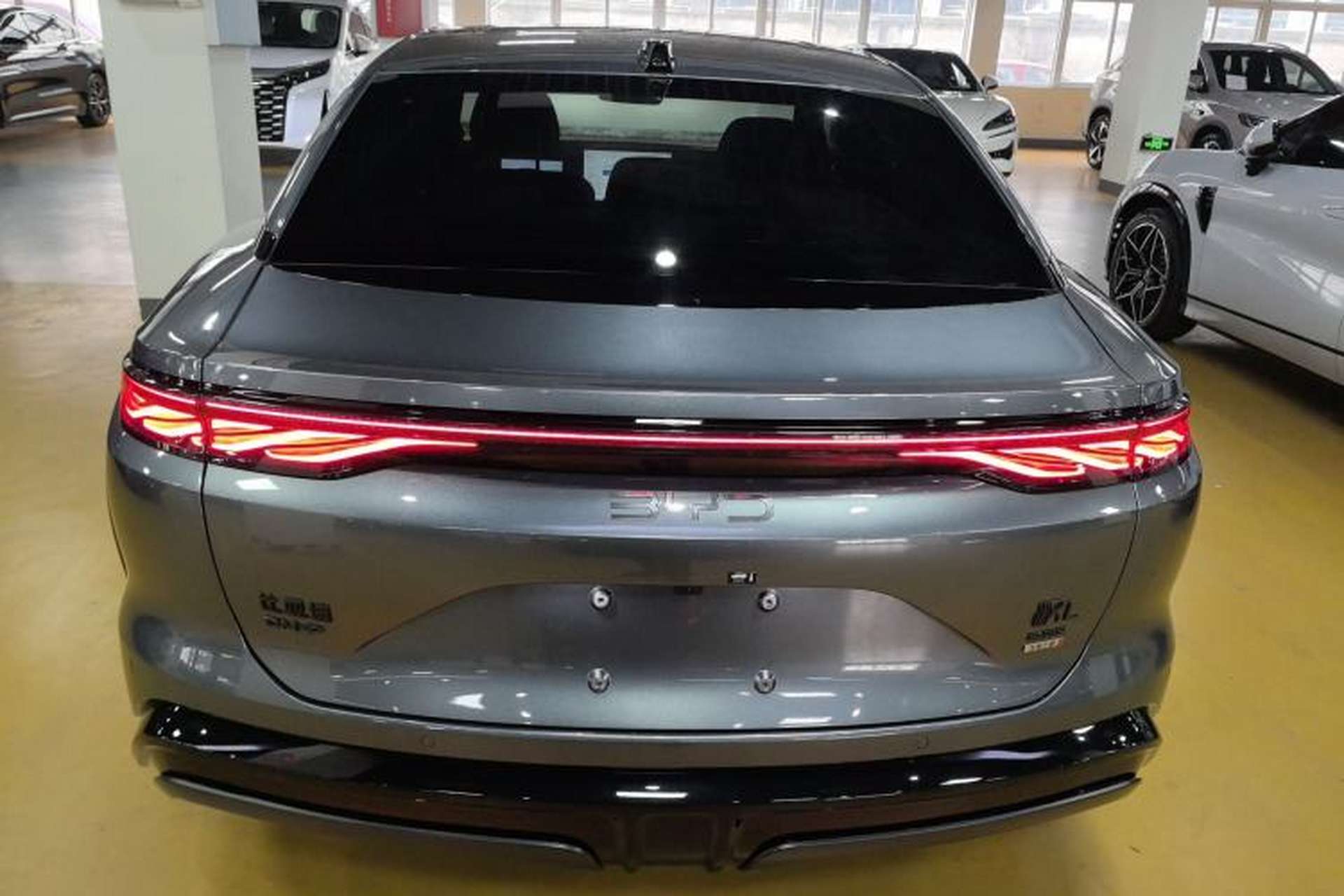 Used BYD Han L 2025 DM-p Four-Wheel-Drive LiDAR Flagship Model Rear