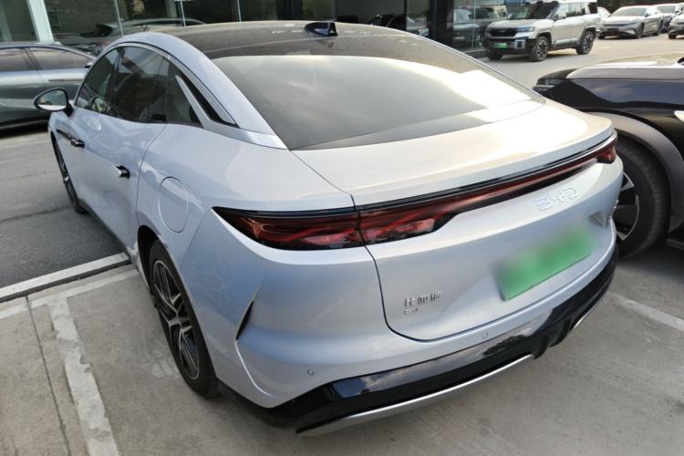 Used BYD Han L 2025 EV Four-Wheel Drive LiDAR Flagship Model Rear Left 45 Deg