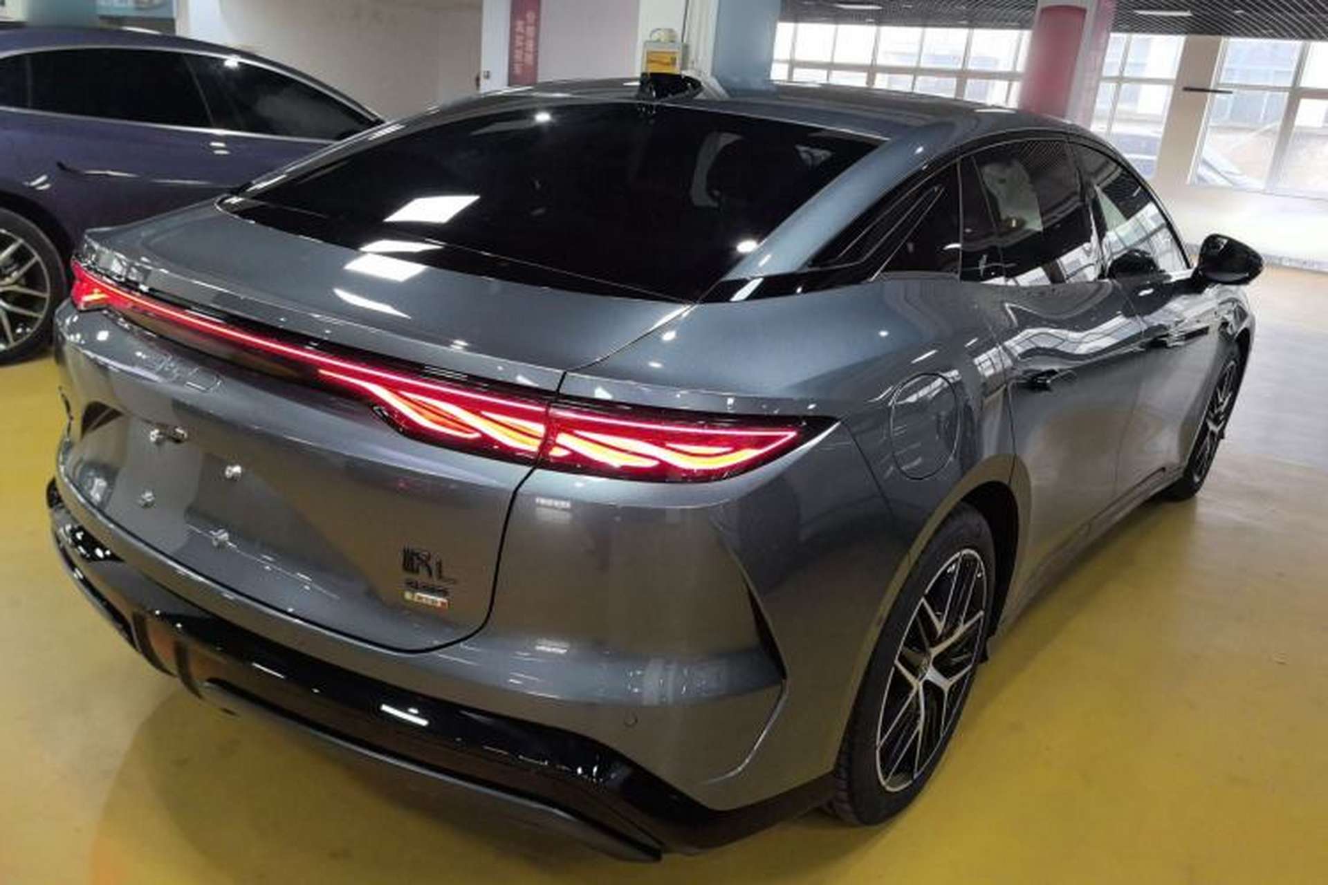 Used BYD Han L 2025 DM-p Four-Wheel-Drive LiDAR Flagship Model Rear Right 45 Deg