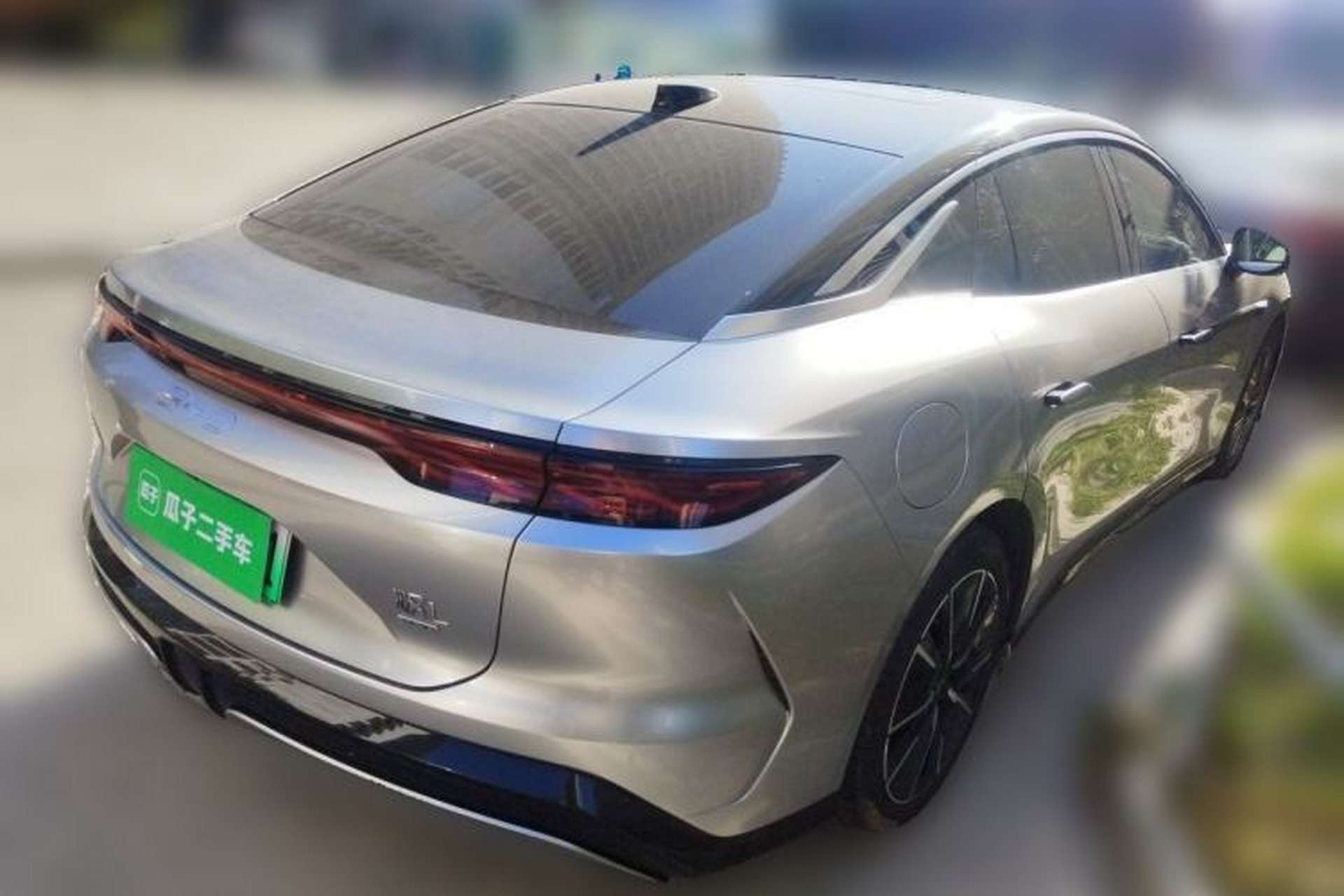 Used BYD Han L 2025 DM-i 200KM LiDAR Luxury Model Rear Right 45 Deg