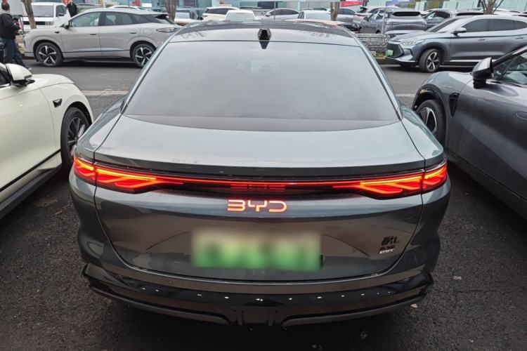 Used BYD Han L 2025 EV Four-Wheel Drive LiDAR Flagship Model Rear