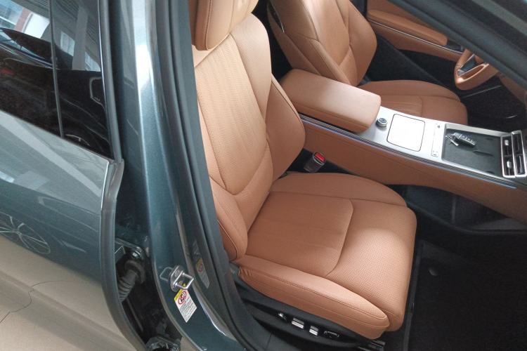 Used BYD Han L 2025 DM-p Four-Wheel-Drive LiDAR Flagship Model Right Front Seat