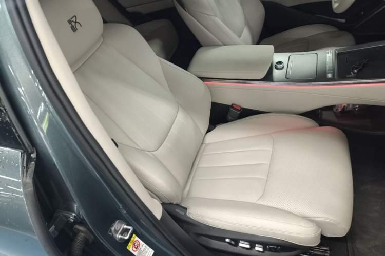 Used BYD Han L 2025 EV 701 km LiDAR Flagship Edition Right Front Seat
