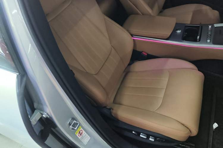Used BYD Han L 2025 EV Four-Wheel Drive LiDAR Flagship Model Right Front Seat