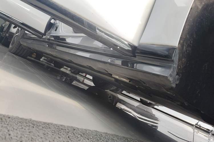 Used BYD Han L 2025 EV Four-Wheel Drive LiDAR Flagship Model Right Side Sill