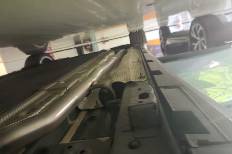 Used BYD Han L 2025 DM-p Four-Wheel-Drive LiDAR Flagship Model Right Side Sill