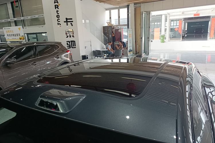 Used BYD Han L 2025 DM-p Four-Wheel-Drive LiDAR Flagship Model Roof