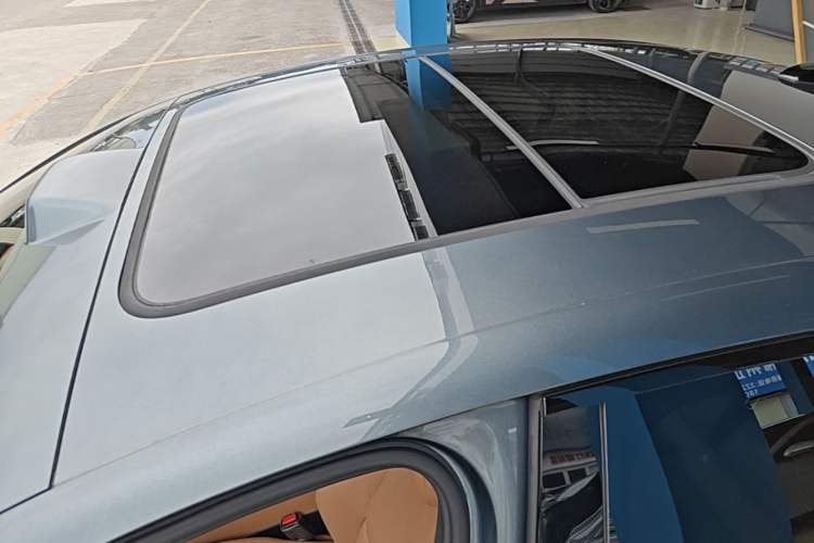 Used BYD Han L 2025 DM-p Four-Wheel-Drive LiDAR Flagship Model Roof