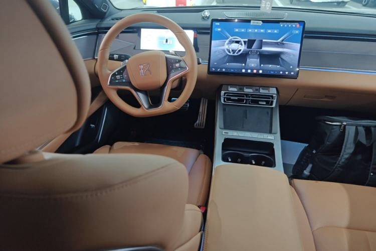 Used BYD Han L 2025 DM-p Four-Wheel-Drive LiDAR Flagship Model Steering Wheel