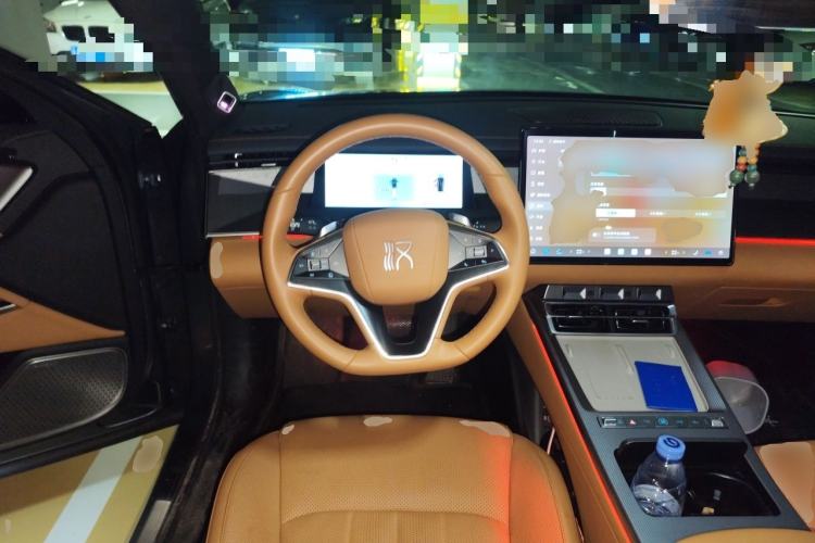 Used BYD Han L 2025 EV 701KM LiDAR Deluxe Edition Steering Wheel