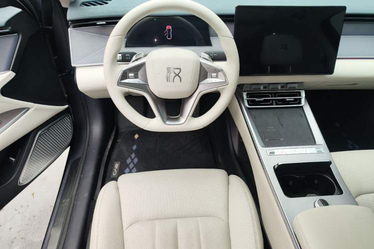 Used BYD Han L 2025 DM-i 200km LiDAR Flagship Model Steering Wheel