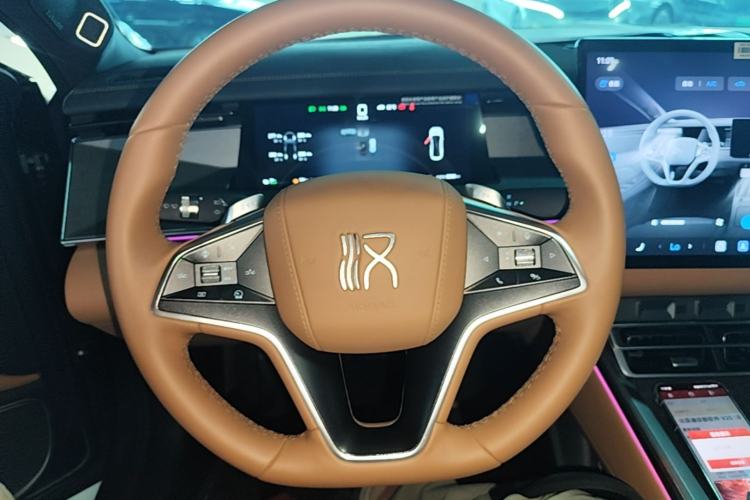 Used BYD Han L 2025 DM-i 200KM LiDAR Luxury Model Steering Wheel