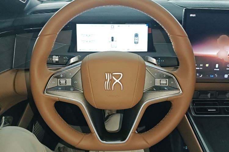 Used BYD Han L 2025 DM-p Four-Wheel-Drive LiDAR Flagship Model Steering Wheel