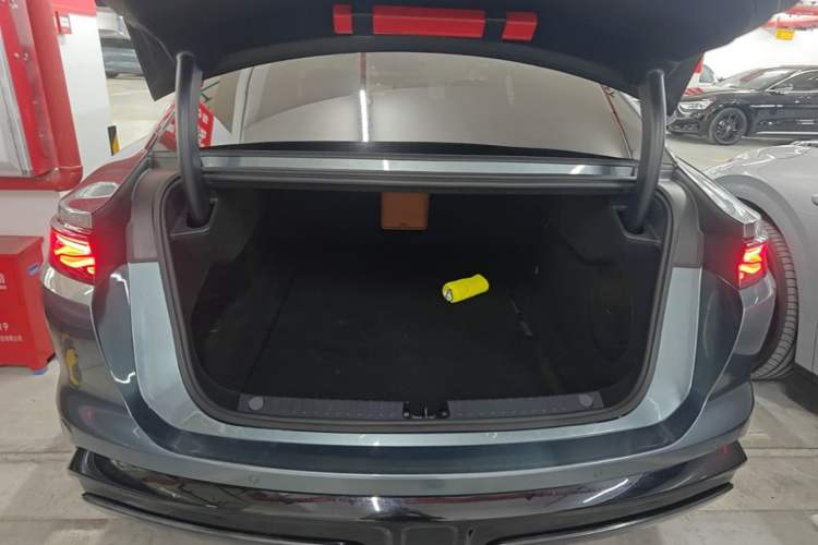 Used BYD Han L 2025 DM-p Four-Wheel-Drive LiDAR Flagship Model Trunk