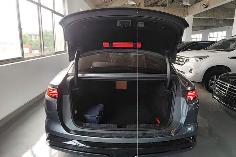 Used BYD Han L 2025 DM-p Four-Wheel-Drive LiDAR Flagship Model Trunk
