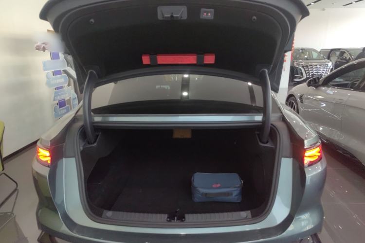 Used BYD Han L 2025 DM-p Four-Wheel-Drive LiDAR Flagship Model Trunk