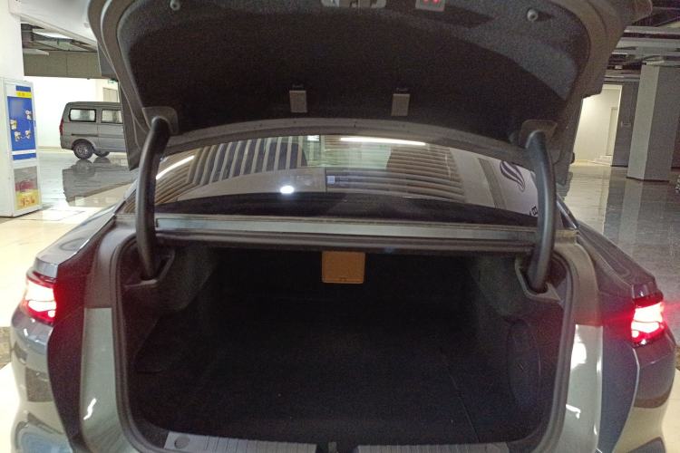 Used BYD Han L 2025 DM-p Four-Wheel-Drive LiDAR Flagship Model Trunk