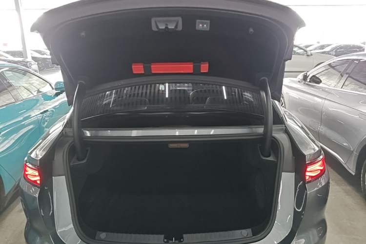 Used BYD Han L 2025 DM-p Four-Wheel-Drive LiDAR Flagship Model Trunk