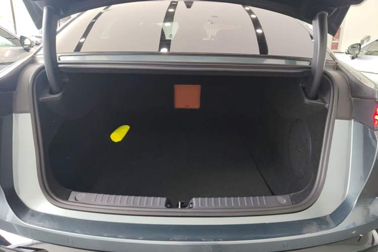 Used BYD Han L 2025 DM-p Four-Wheel-Drive LiDAR Flagship Model Trunk