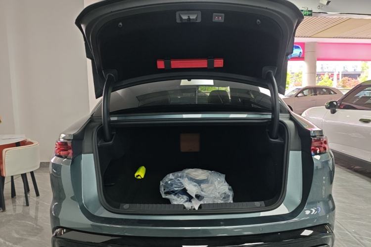 Used BYD Han L 2025 DM-p Four-Wheel-Drive LiDAR Flagship Model Trunk