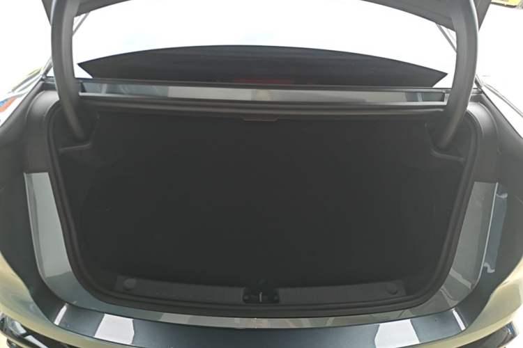 Used BYD Han L 2025 DM-p Four-Wheel-Drive LiDAR Flagship Model Trunk