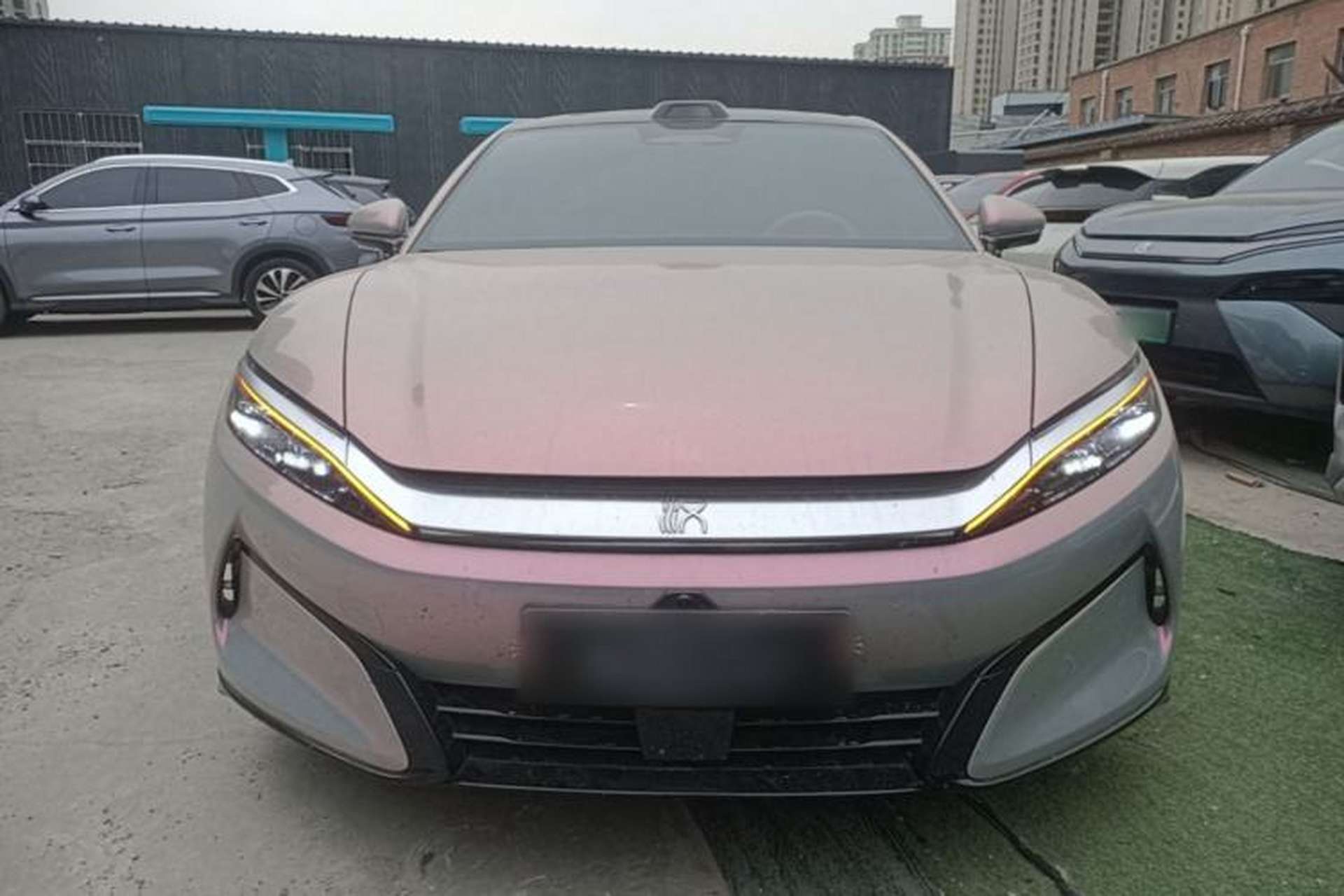 Used BYD Han L 2025 EV Four-Wheel Drive LiDAR Flagship Model Front