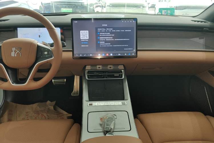 Used BYD Han L 2025 EV Four-Wheel Drive LiDAR Flagship Model Audio And AC Panel