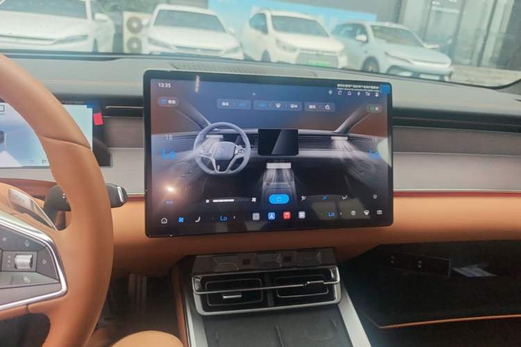 Used BYD Han L 2025 DM-p Four-Wheel-Drive LiDAR Flagship Model Audio And AC Panel