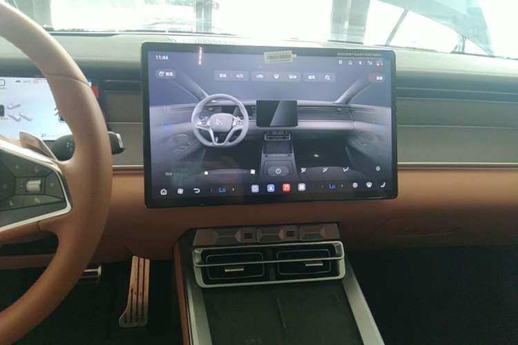 Used BYD Han L 2025 DM-p Four-Wheel-Drive LiDAR Flagship Model Audio And AC Panel