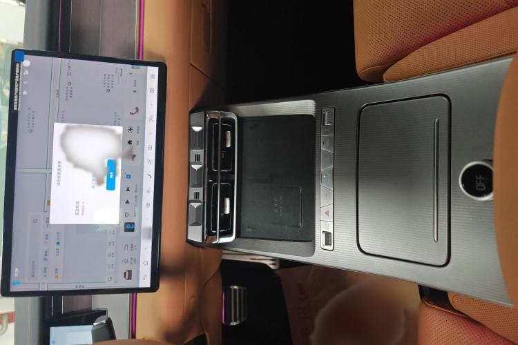 Used BYD Han L 2025 DM-p Four-Wheel-Drive LiDAR Flagship Model Audio And AC Panel