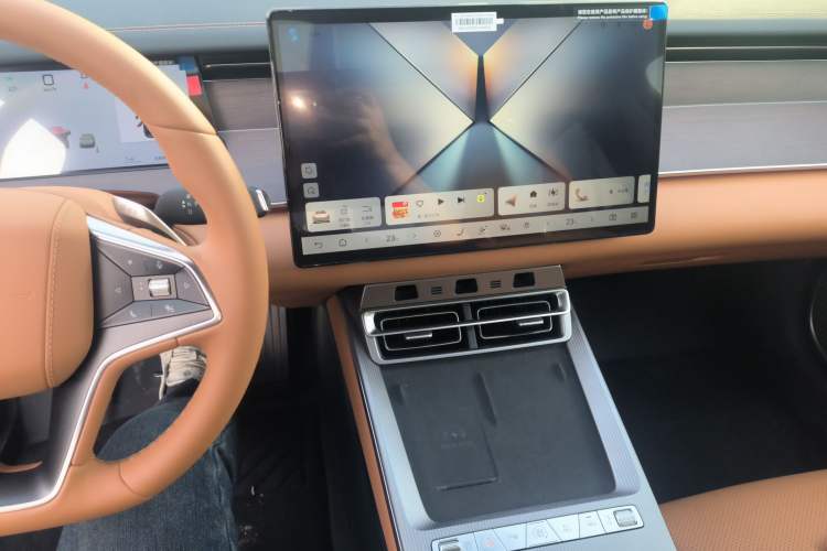 Used BYD Han L 2025 DM-p Four-Wheel-Drive LiDAR Flagship Model Audio And AC Panel