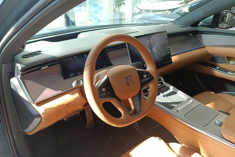 Used BYD Han L 2025 DM-p Four-Wheel-Drive LiDAR Flagship Model Center Console