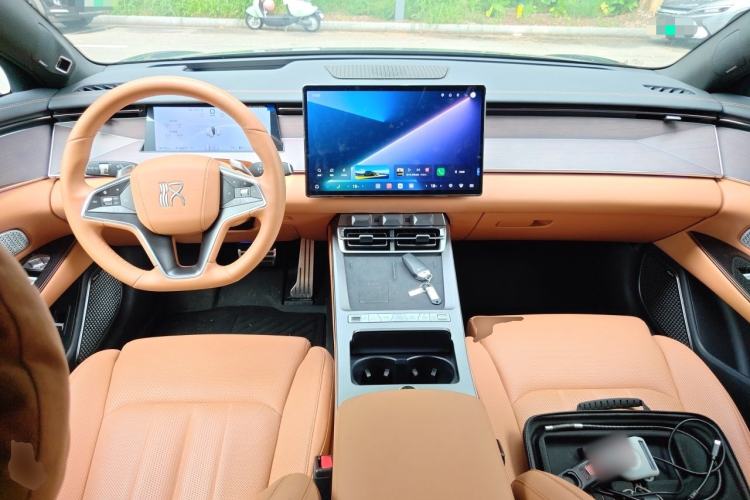 Used BYD Han L 2025 DM-p Four-Wheel-Drive LiDAR Flagship Model Center Console