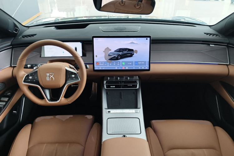 Used BYD Han L 2025 DM-p Four-Wheel-Drive LiDAR Flagship Model Center Console